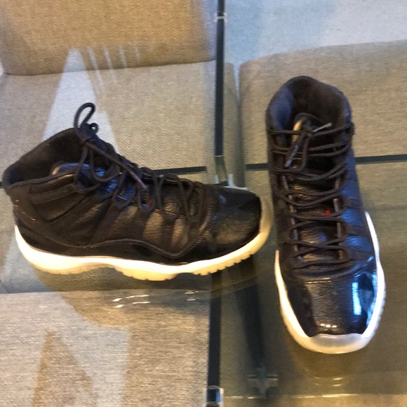 Air Jordan 11 Retro 72-10 - Picture 1 of 2